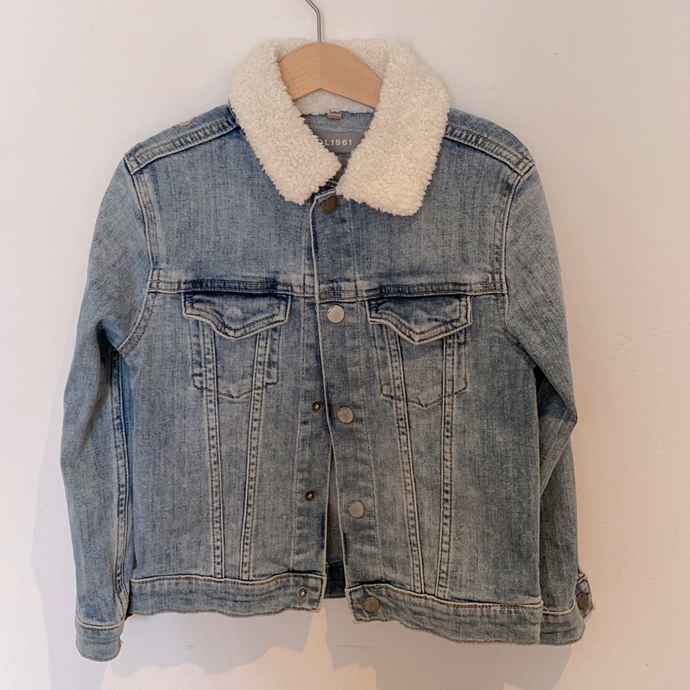 DL1961 Kids Light denim jacket with Sherpa collar